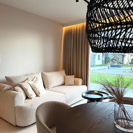 Apartment R-escape