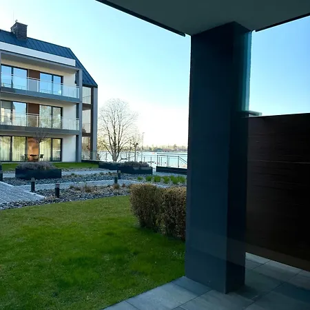 R-escape Apartment *
